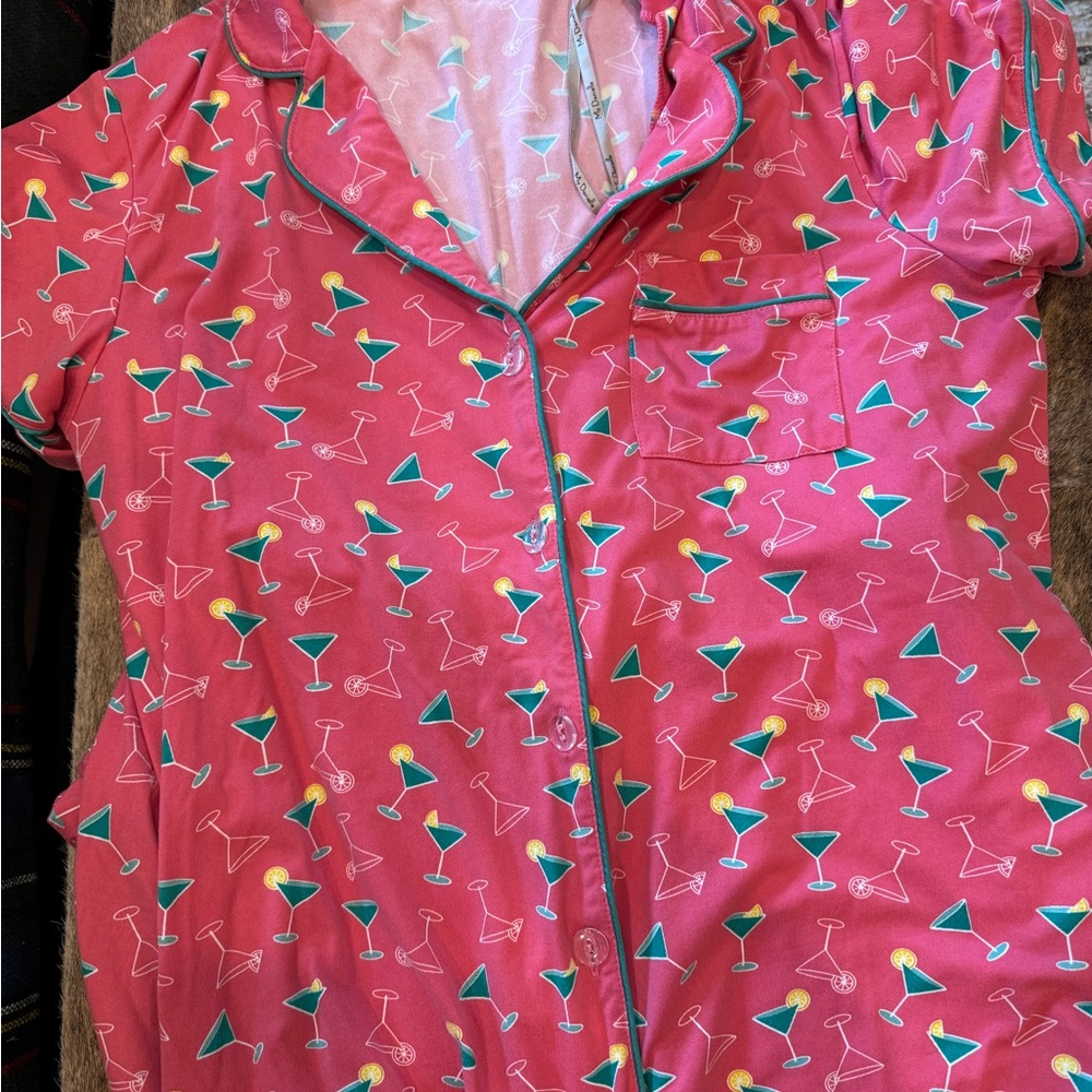 Vibrant Pink Cocktail Print Women's Pajama Set